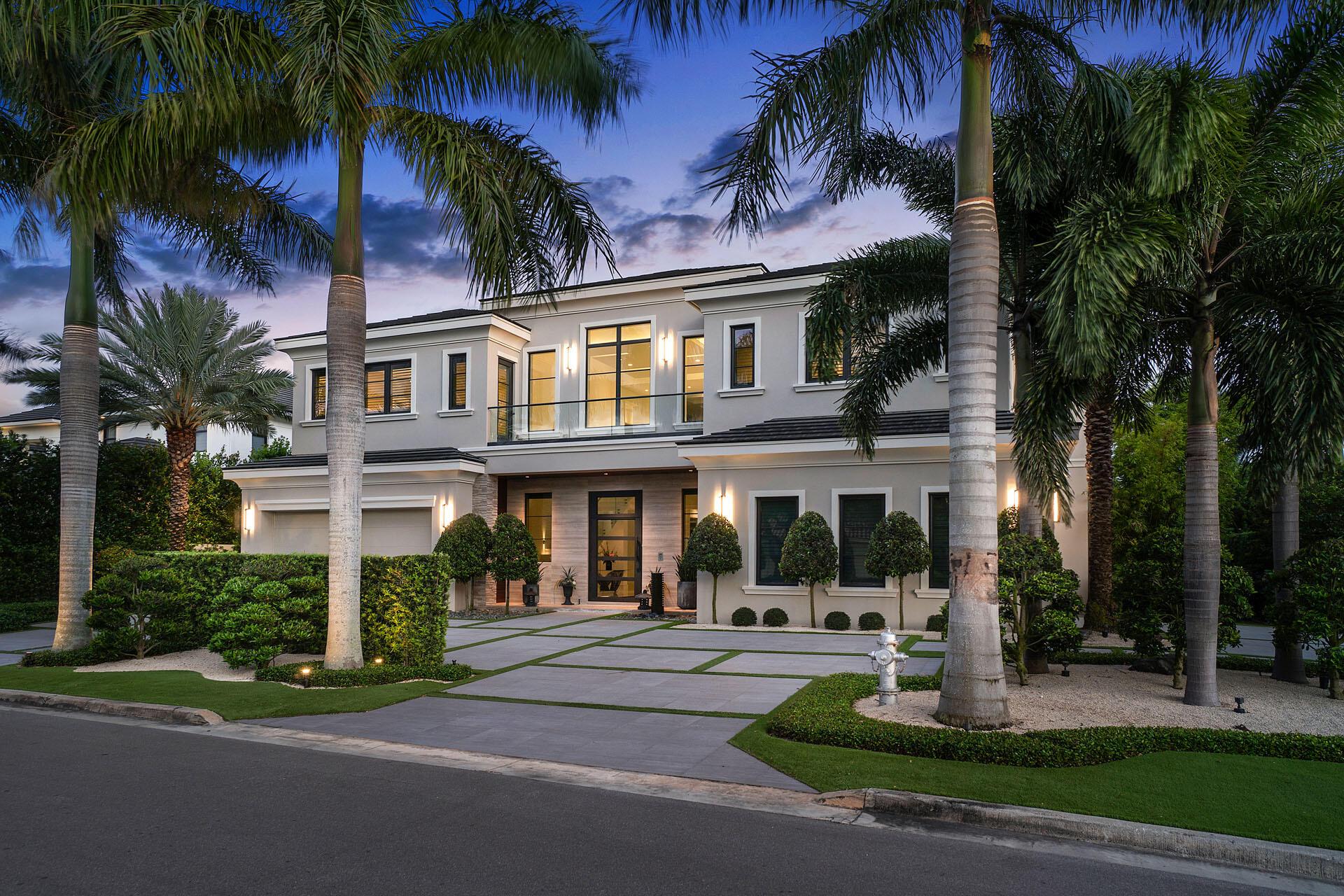 Image 3: 290_South_Maya_Palm_Drive_Dusk_03