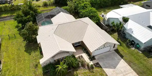 510 SE Cliff Road