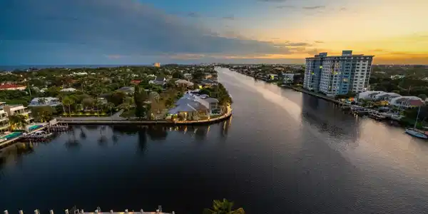 Image 3: AERIAL_2_DT