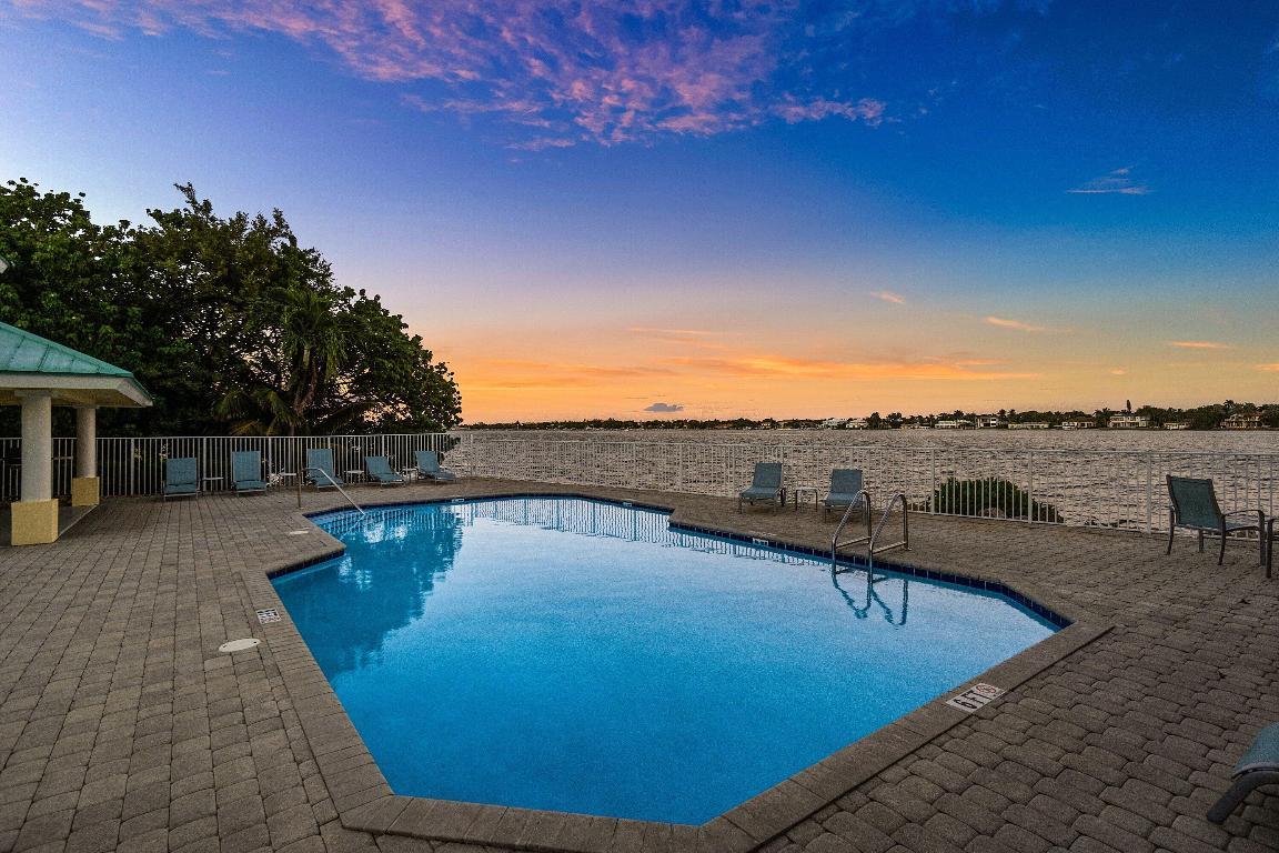 Image 1: Pool overlooking Intracoastal