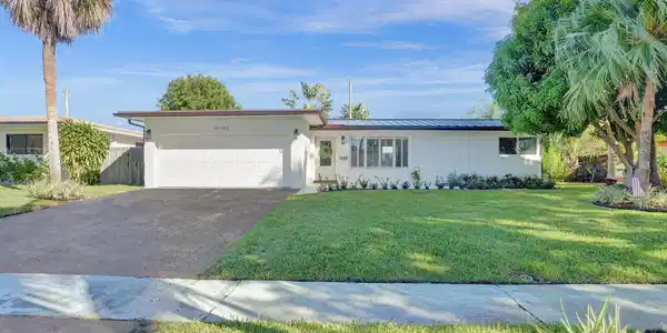 913 SE 14th Dr