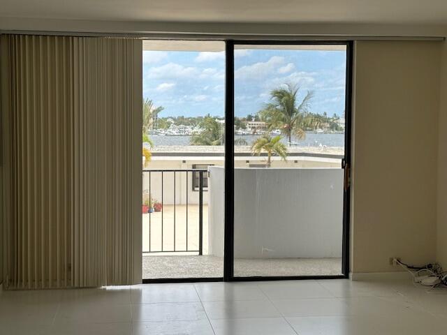 Image 2: 108 Patio