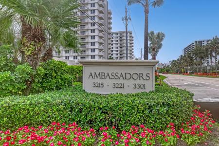 3221 S OCEAN Boulevard