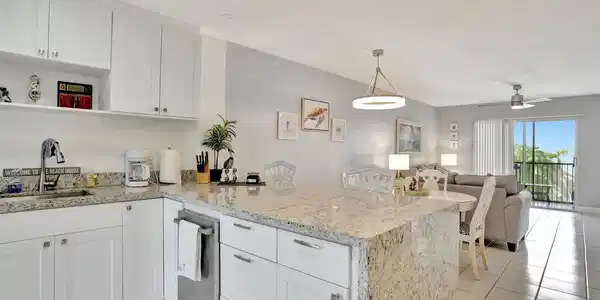 2350 NE 14th Street Cswy