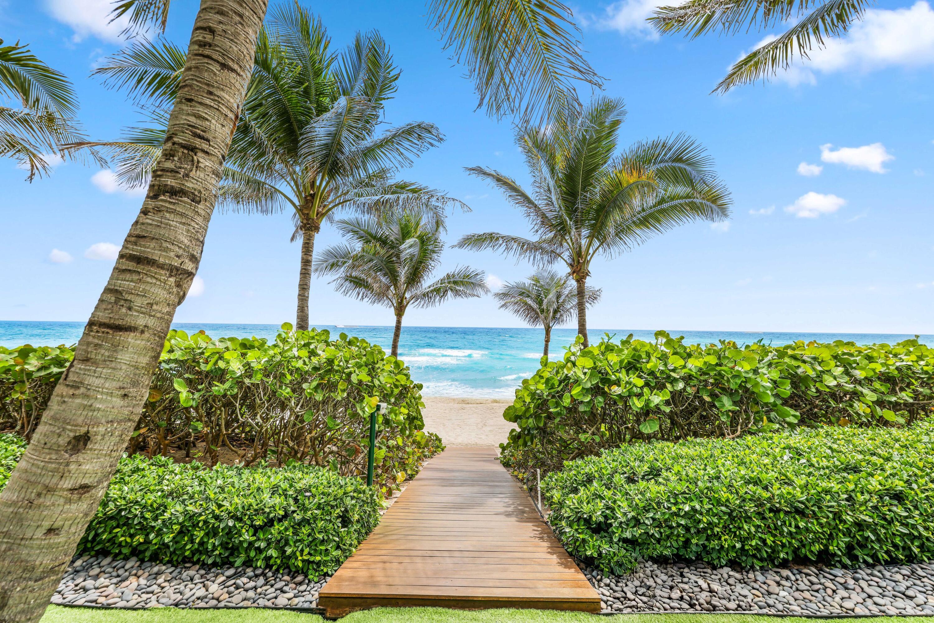 Image 3: Direct Beach Access