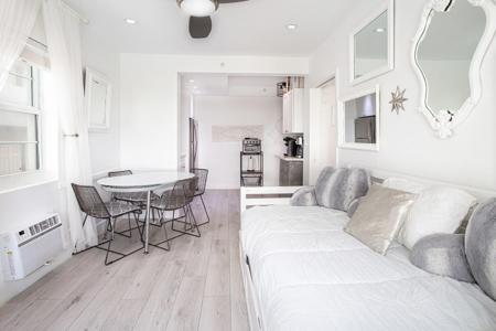 335 Ocean Dr