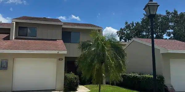 1659 SW Crossing Circle