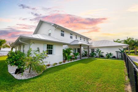 1234 S Indian River Drive