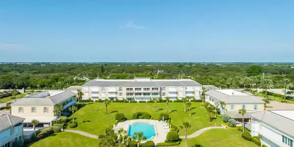 550 Beach Road