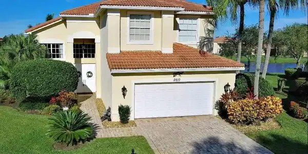 2610 Heron Bay Lane SW