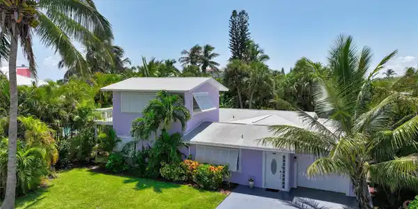 2073 Cypress Ave