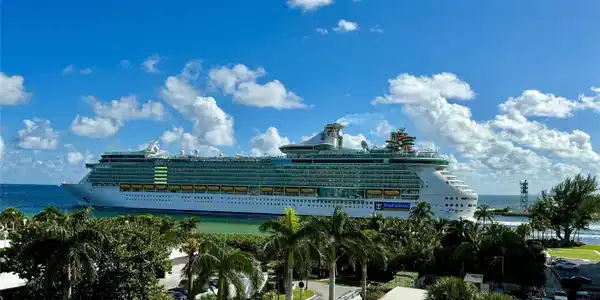 2000 S Ocean Dr