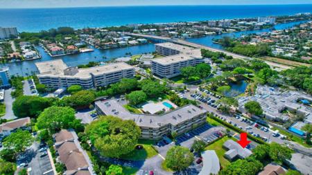 555 Banyan Tree Lane