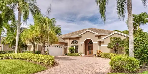 1919 SW Whitemarsh Way