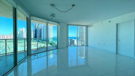 200 Sunny Isles Boulevard