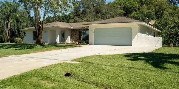 2409 SE Delano Road