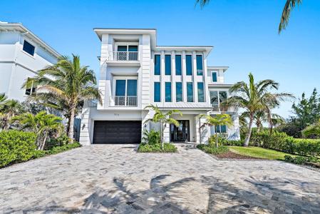 7916 S Ocean Drive