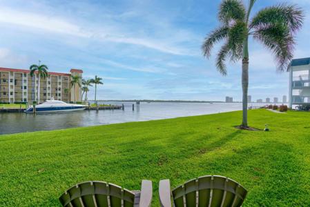 111 Shore Court