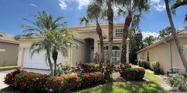 3765 NW Deer Oak Drive