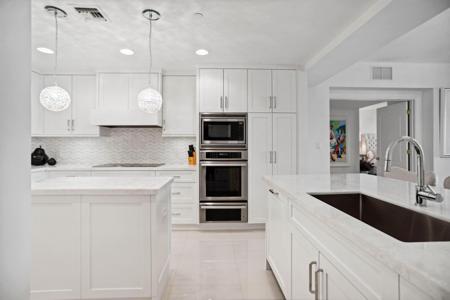 200 E Palmetto Park Road