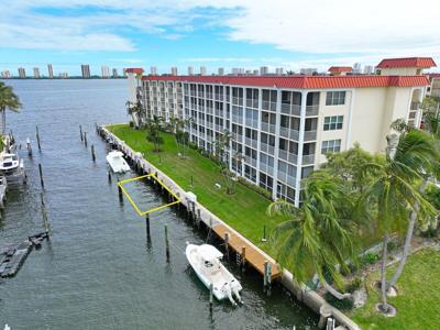105 Paradise Harbour Boulevard