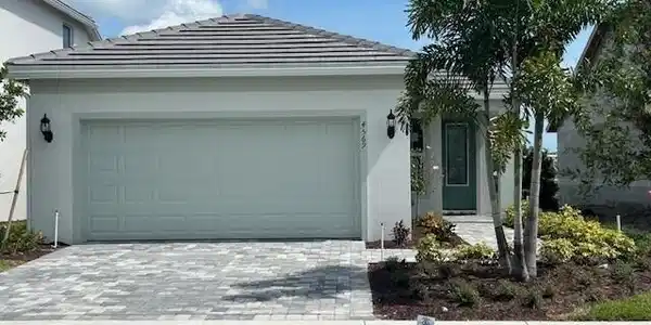 4569 Nautilus Circle