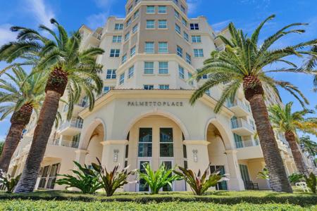 99 SE Mizner Boulevard