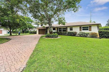 307 W Riverside Drive
