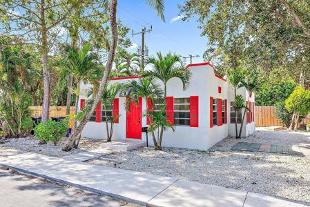 113 3rd Avenue S