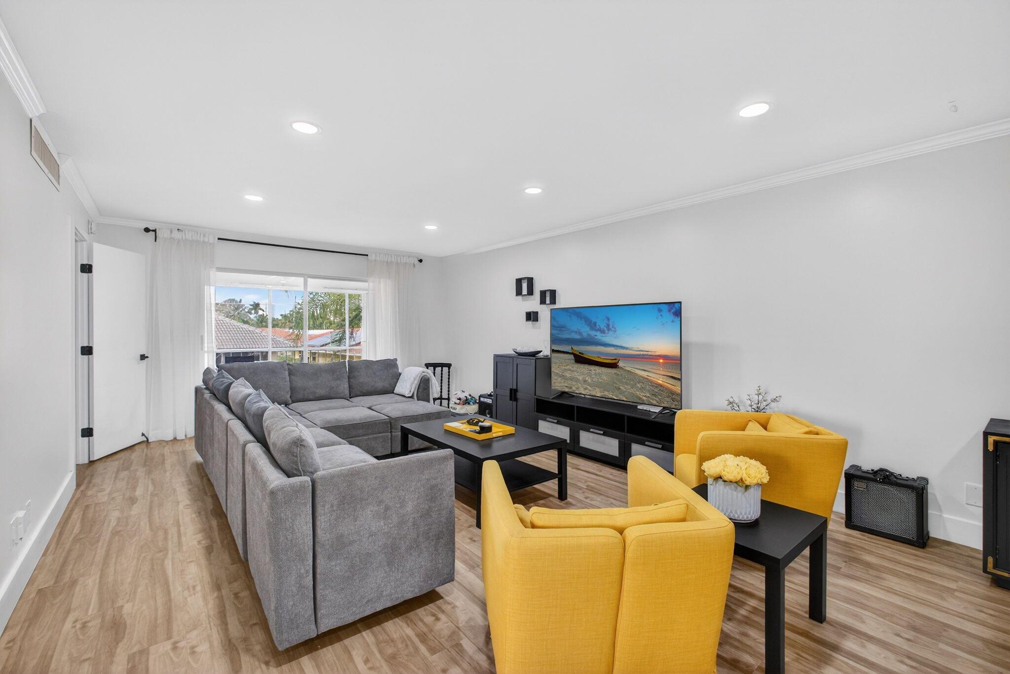 Image 2: 11-web-or-mls-5D1A1362