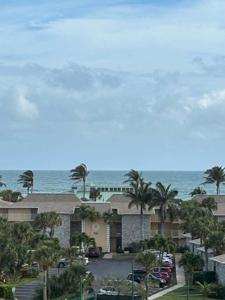 2400 S Ocean Dr