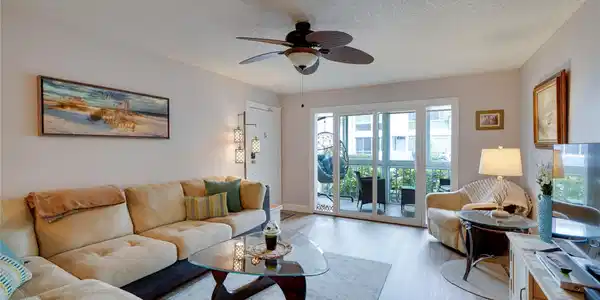 6383-1 BAY CLUB DRIVE