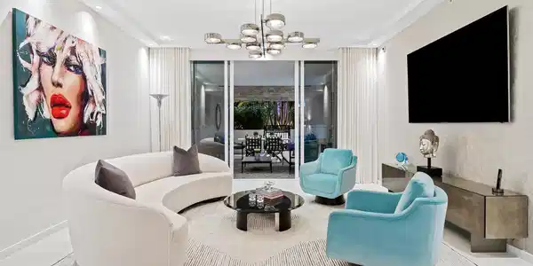 200 SE Mizner Boulevard