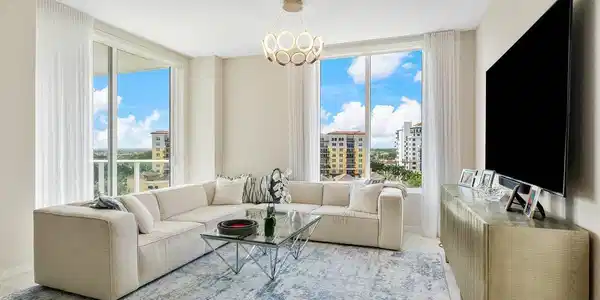 200 SE Mizner Boulevard
