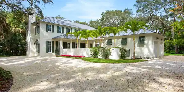 855 Sandfly Lane