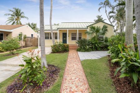 514 N Ocean Breeze