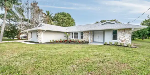 2344 SE Delano Road