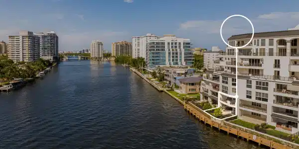 615 N Bayshore Dr