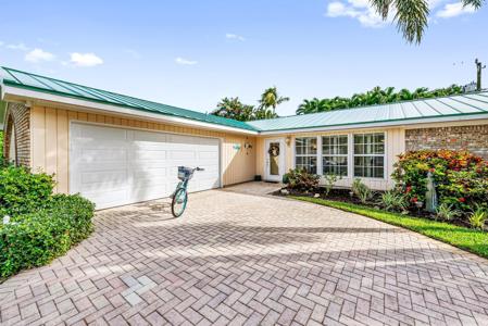 127 W Norfolk Road