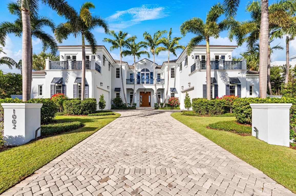 Image 2: mls_FRONT_STRAIGHT_DT