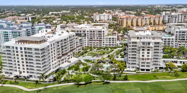 220 SE Mizner Boulevard