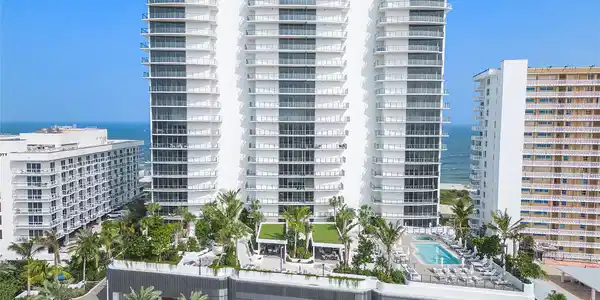 1116 N Ocean Blvd