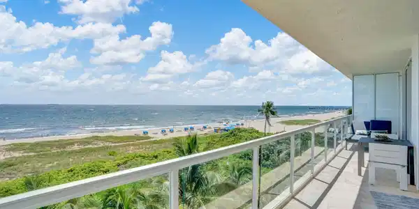 704 N N Ocean Blvd