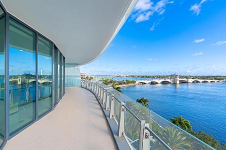 1100 S Flagler Drive