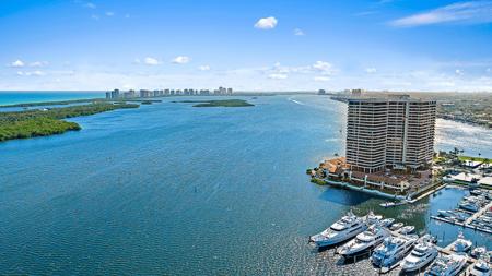 100 Lakeshore Drive
