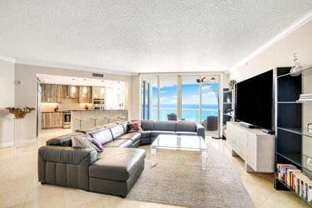 4600 N Ocean Drive