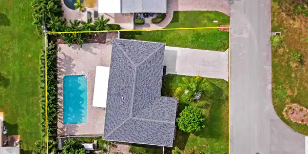 Image 3: 36_912 se 8th ct deerfield beach_ fl 33