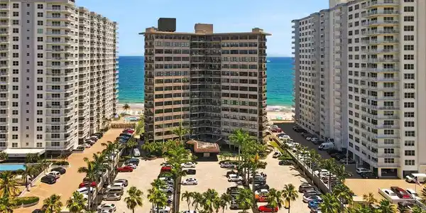 3800 Galt Ocean Dr