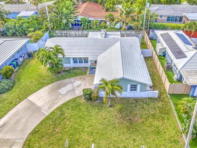 1231 Manor Drive