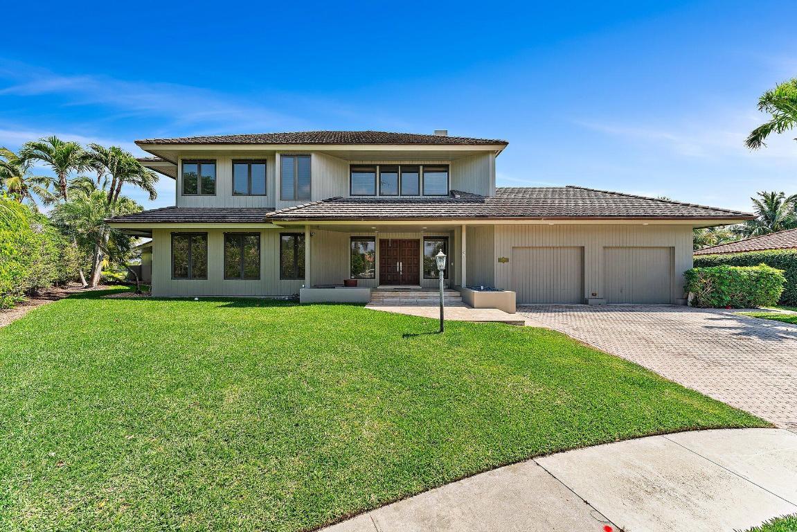 Image 3: Front Exterior